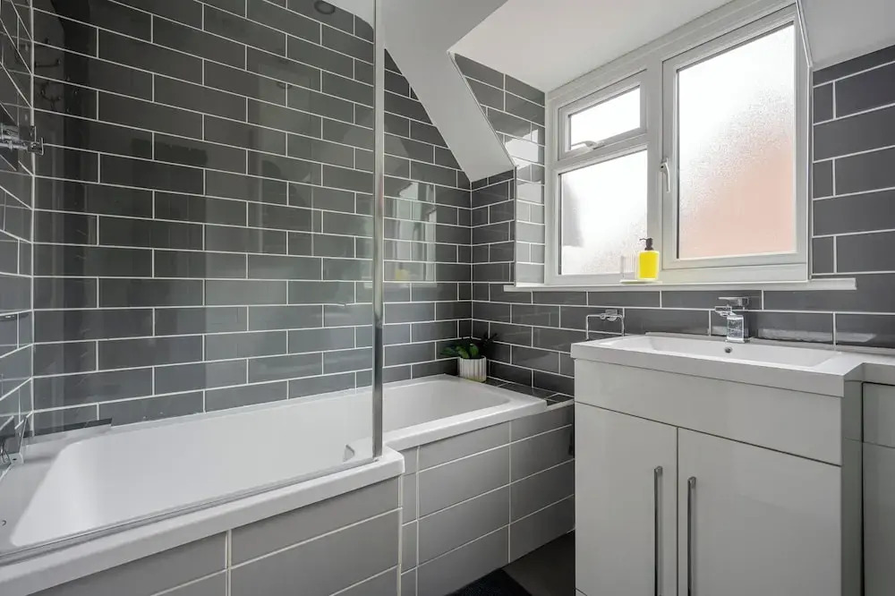 Detached House in Quiet Village - Pets Allowed