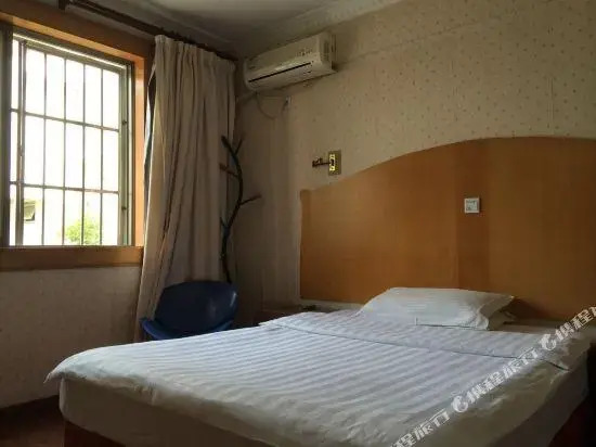 Xinming Hostel