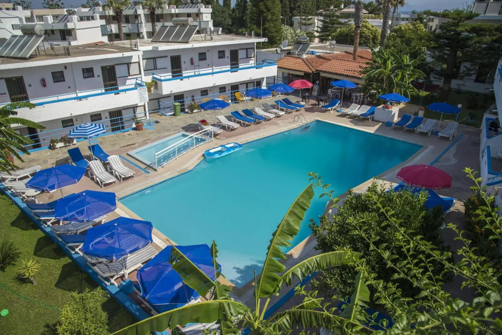 Yiannis Apartments