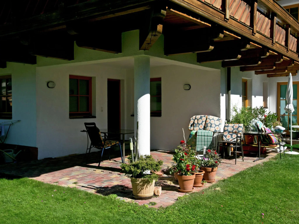 Apartment in Längenfeld near Ski Slopes
