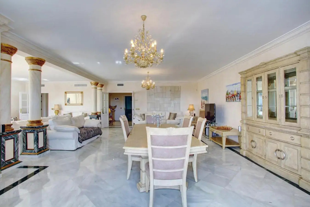 Monte Paraiso Apt