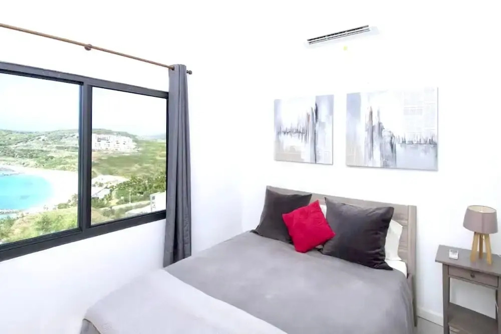 Villa With 3 Bedrooms in Sint Maarten, With Wonderful sea View, Private Pool, Terrace Near the Beach