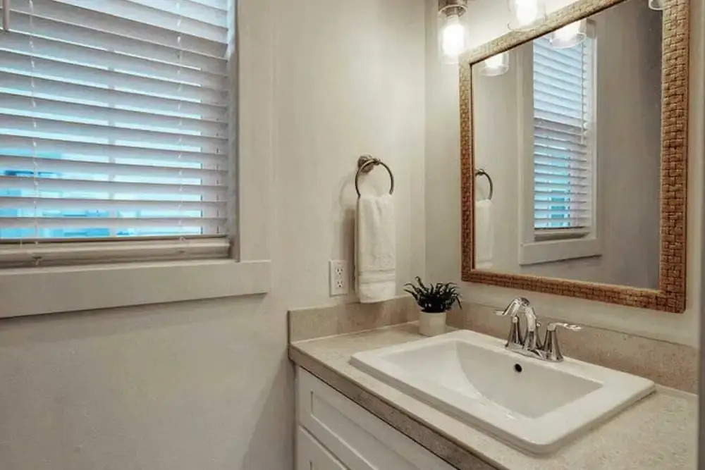 Sleeps 20 2 Homes in Mercer Village w/ Pool Heart of Old Town, Walkable