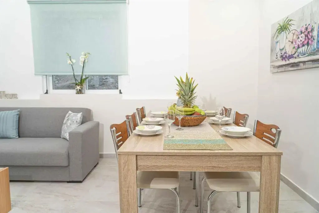 Tzortzis Family Apartments