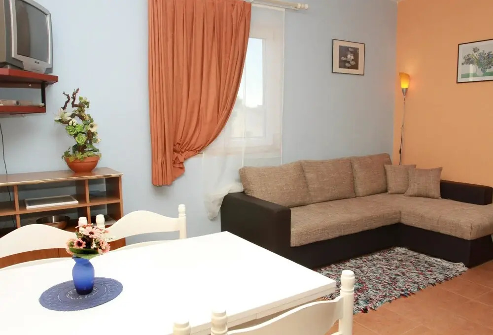 Apartment With one Bedroom in Okrug Gornji, With Wonderful sea View, E
