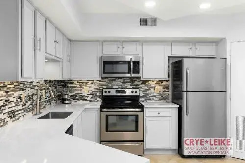 Windward Pointe 1101
