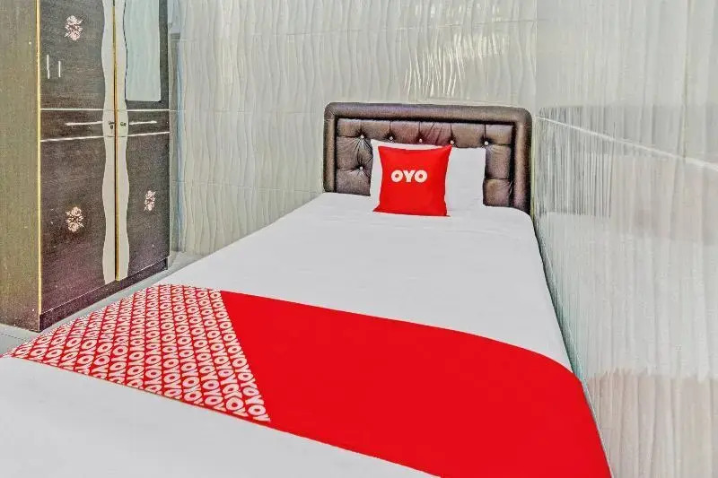 OYO 90318 Griya Putri Syariah