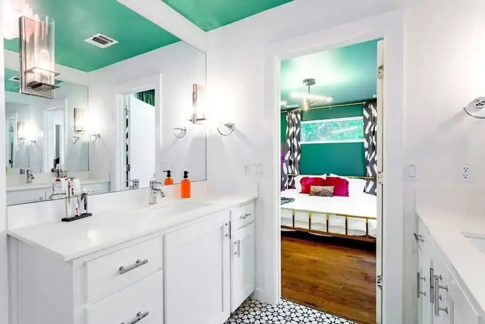 Austin 5BR House With Backyard Near Rainey St