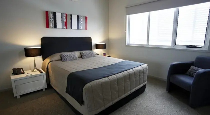 Quest Spring Hill Business Apartments