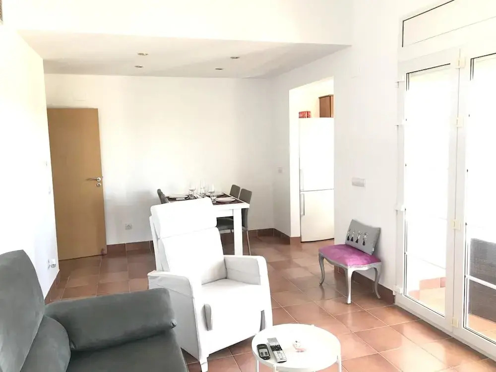 Apartment with 2 Bedrooms in San Jorge, with Wonderful Lake View, Pool Access, Enclosed Garden - 15 Km From the Beach