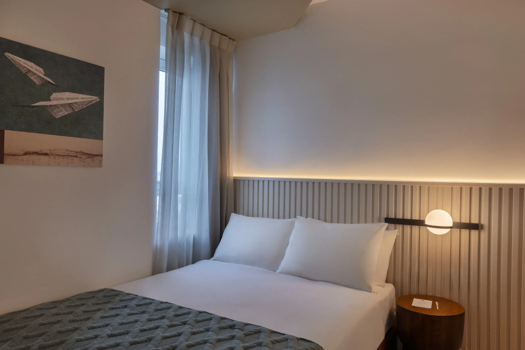 Метрополитен / Metropolitan Hotel