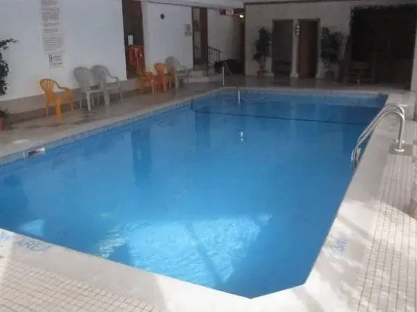 Donato House Hotel