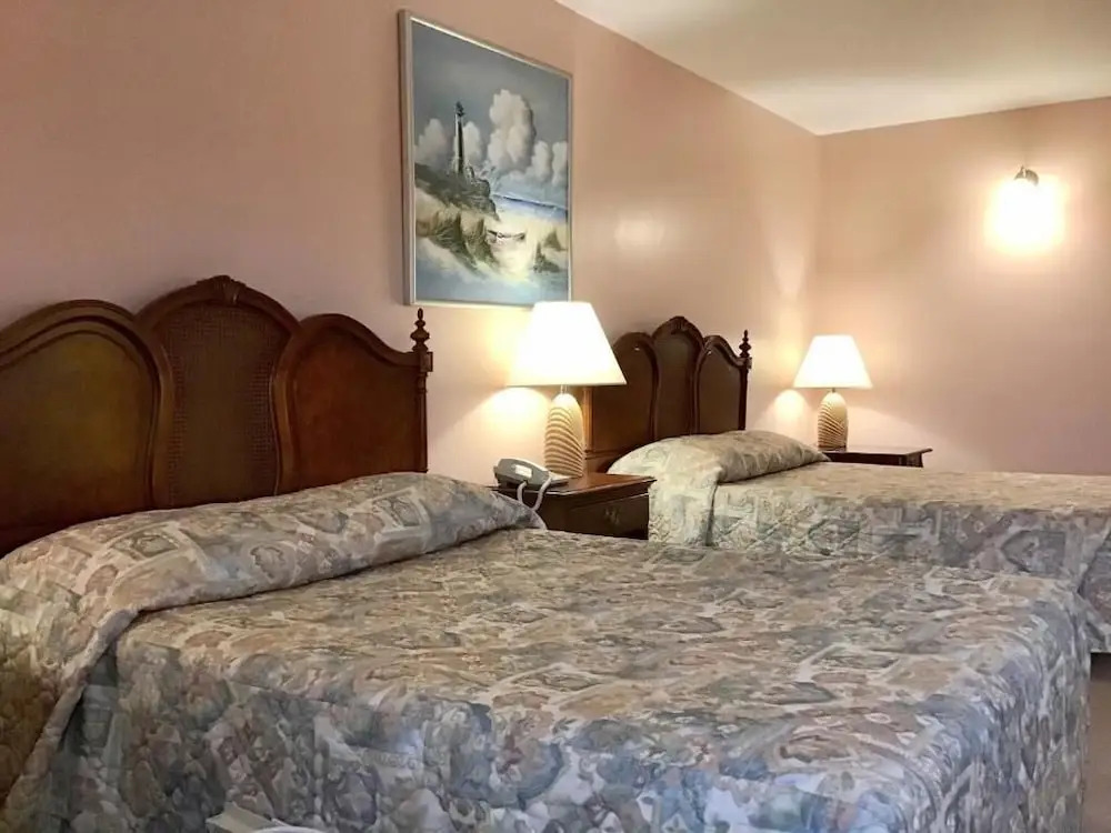 Rollo Bay Inn