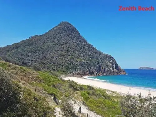 Sandy Shoal Shoal Bay Beach Cottage with aircon
