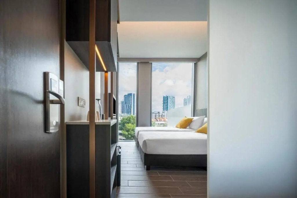 Beverly Hotels Elements