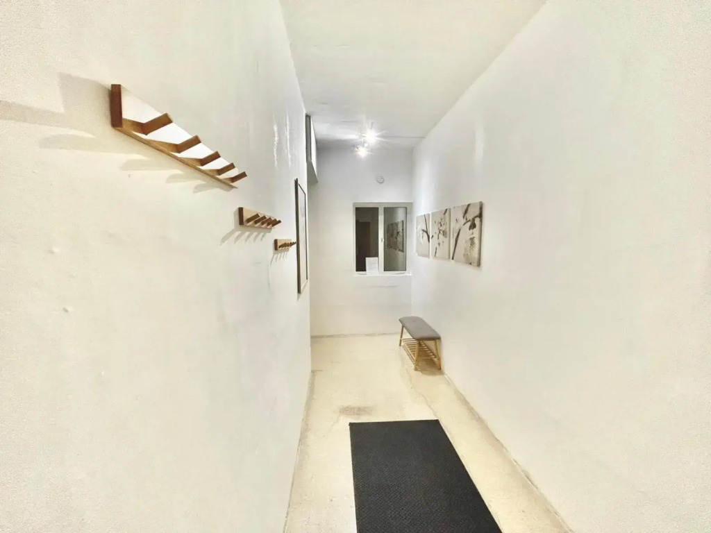 St Julians - Balluta Bay large 3 bedroom apartment