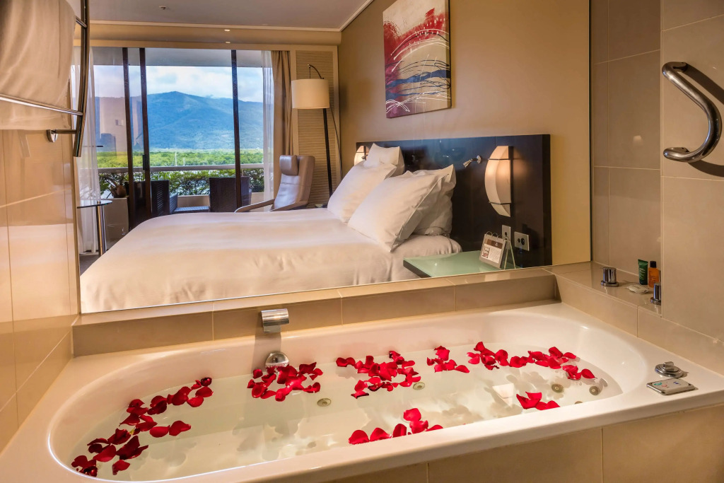 Отель Hilton Cairns