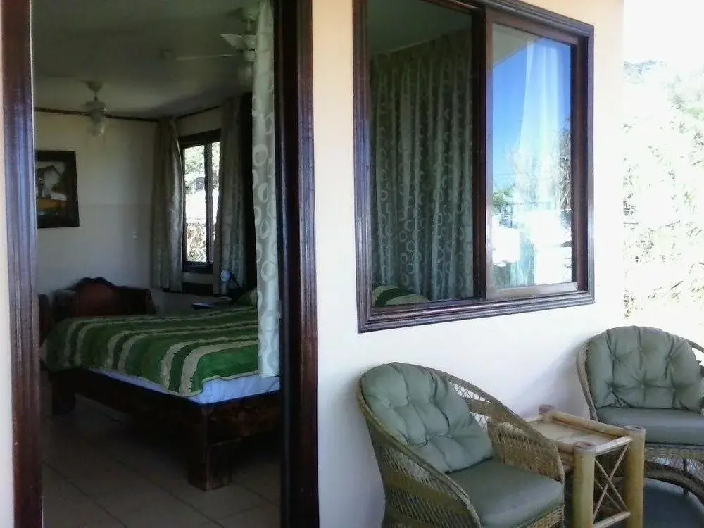 Paradise Inn