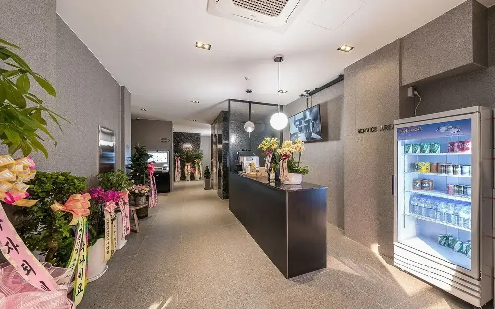 Namyangju Ninestone Hotel