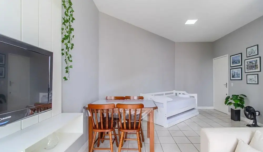 Apto 50m From the Beach in Ingleses Norte Bab0202