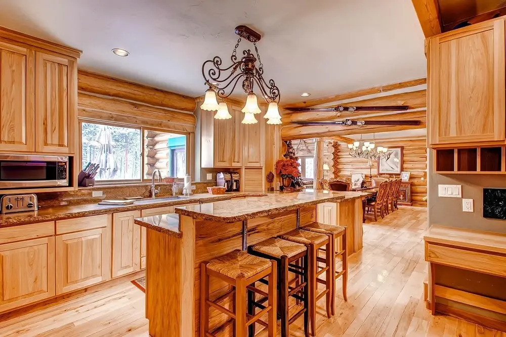 Ski Classic Lodge