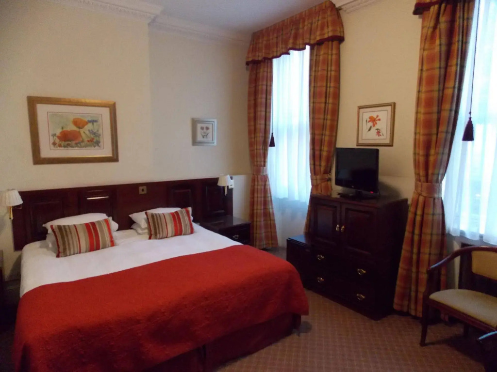 St George Hotel