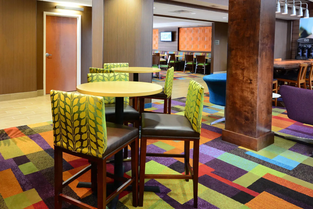 Fairfield Inn and Suites by Marriott Winston Salem/Hanes