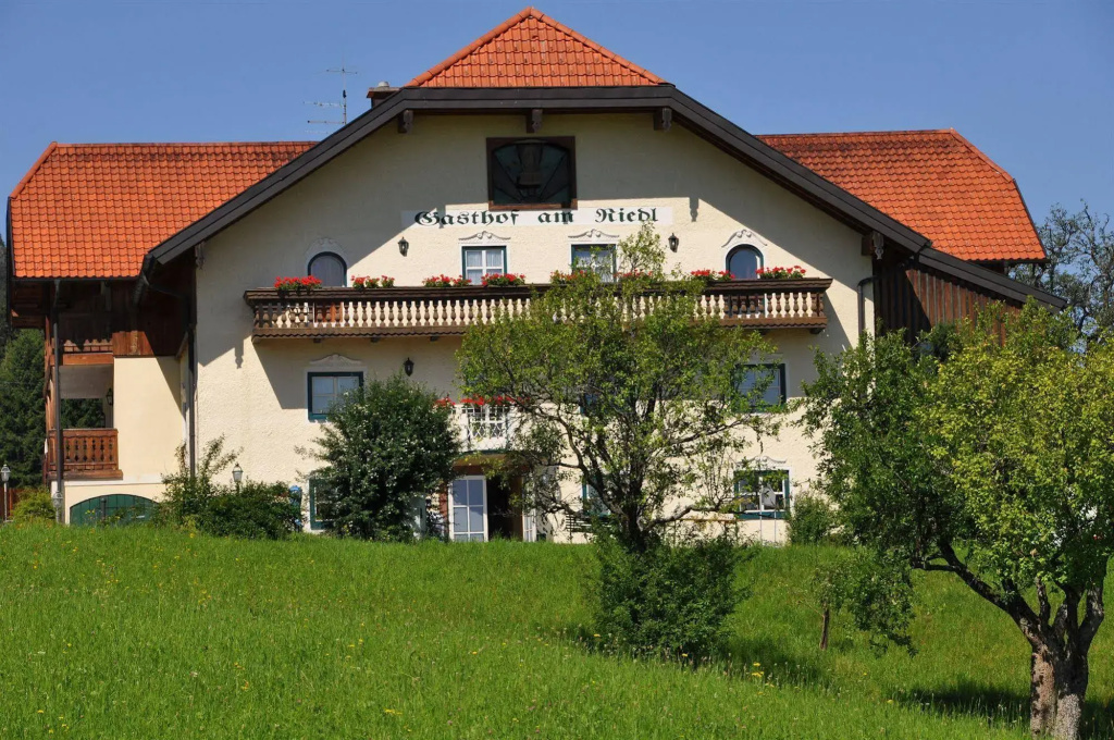 Hotel-Gasthof Am Riedl