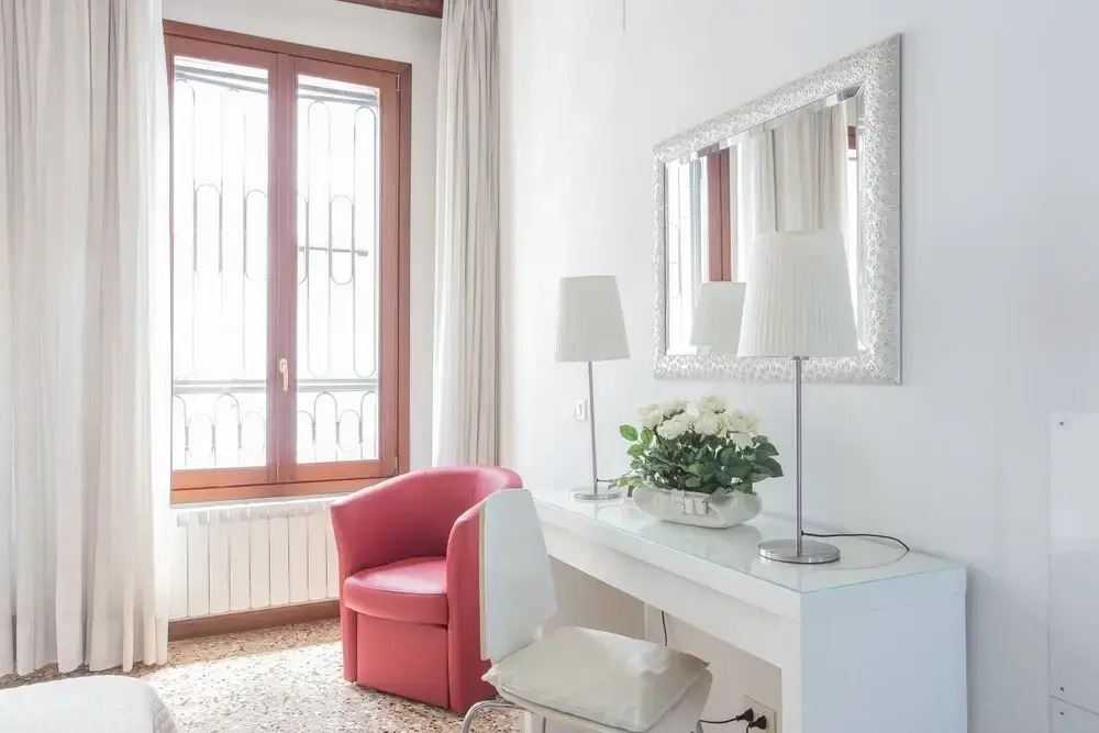 Venezia - Calle della Regina 752b