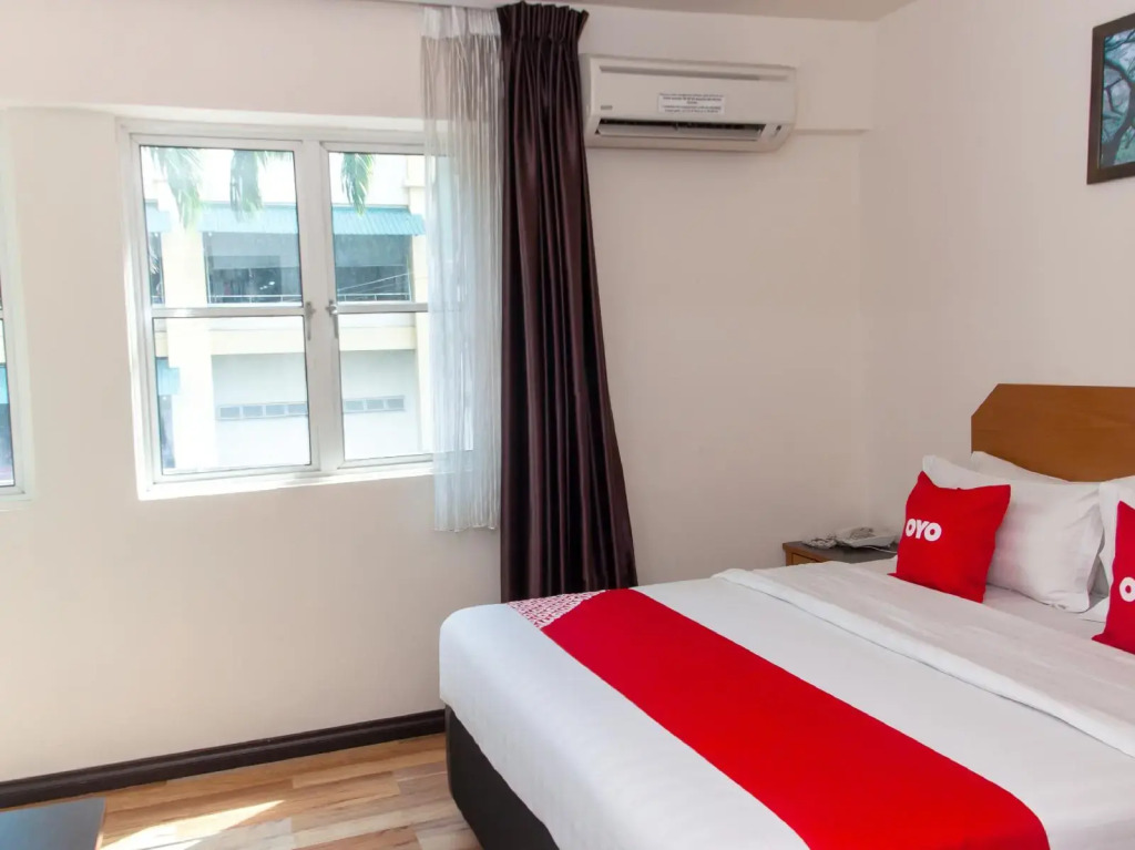 Marine Bay Hotel