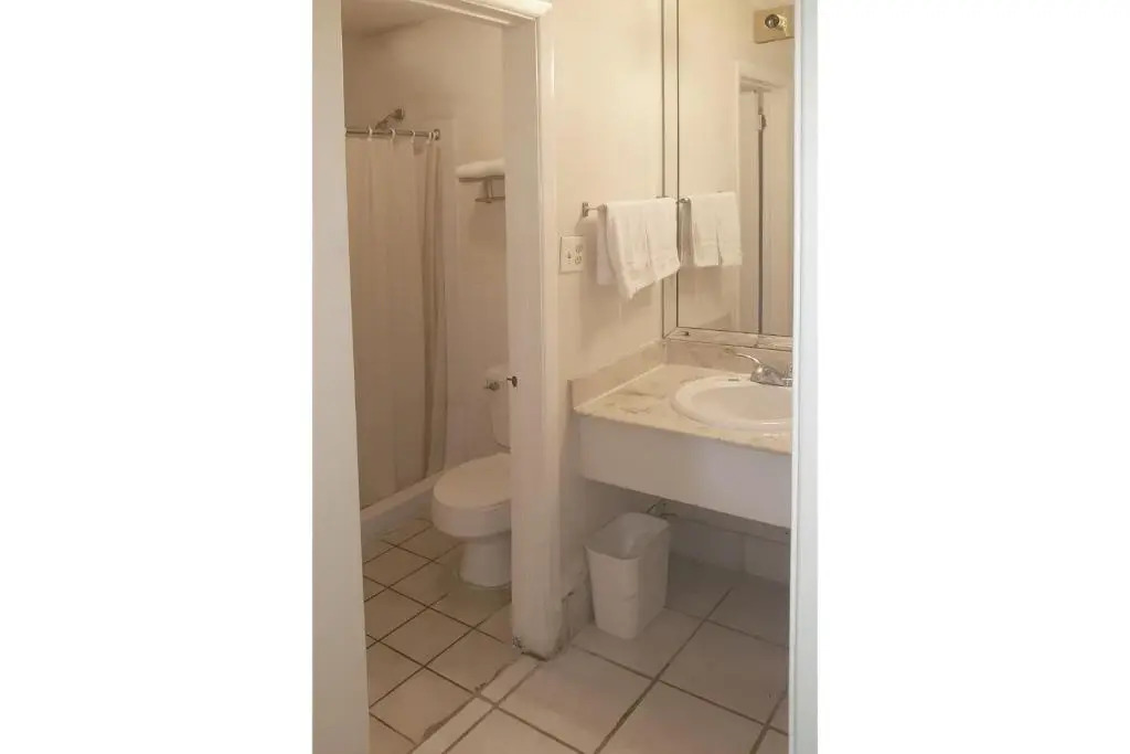 Luxury Inn & Suites