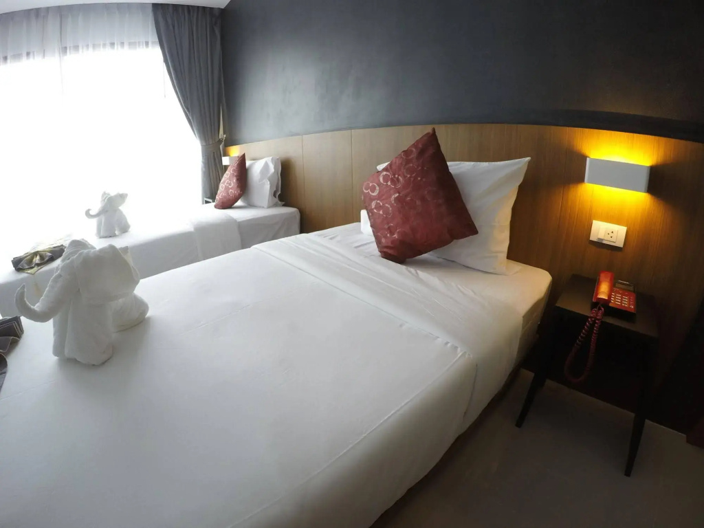Phoenix Grand Patong