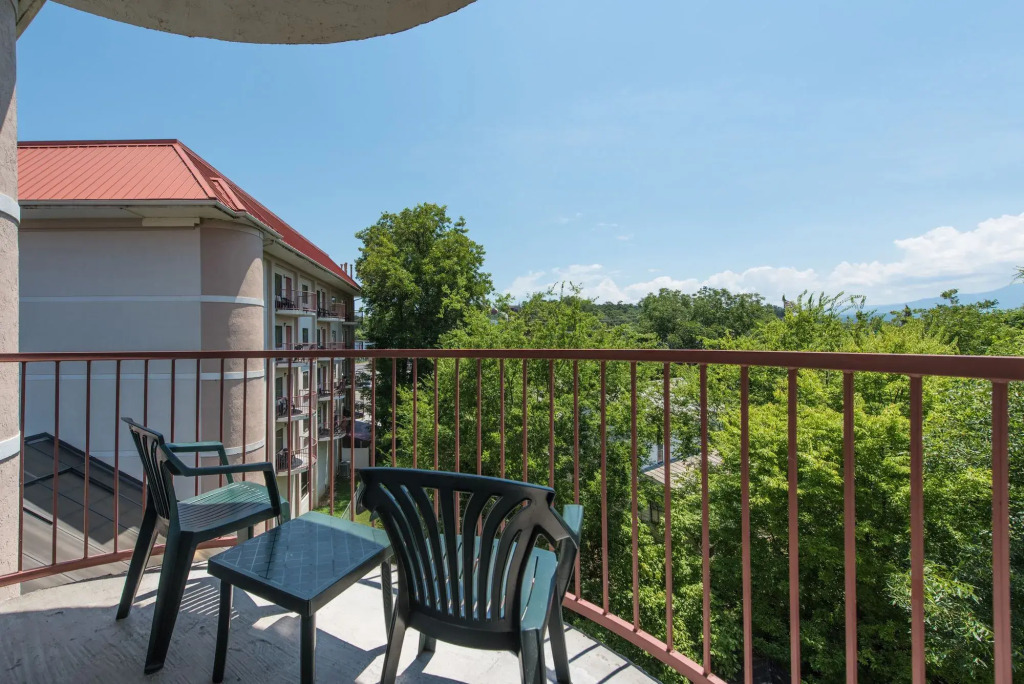 River Bend Inn - Pigeon Forge