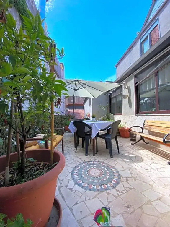 Etna Rosso b&b