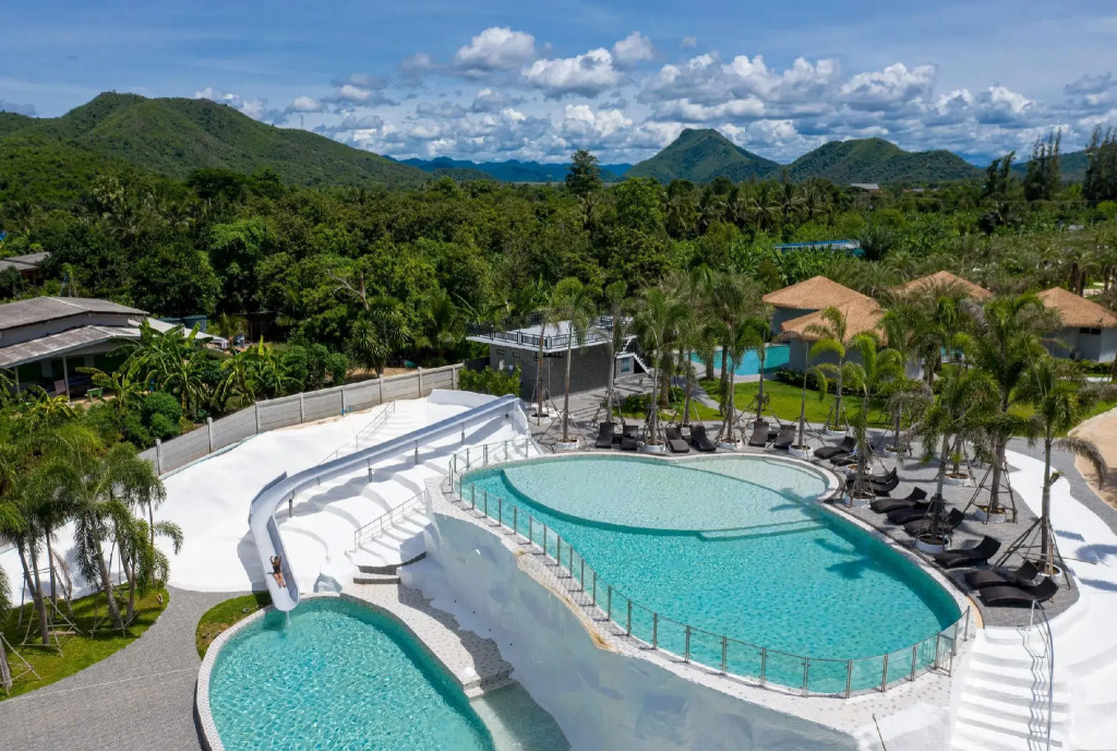 Suncharm Villa Resort