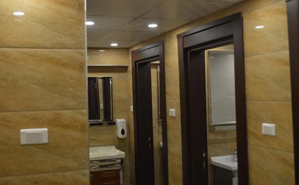 Diamond Hotel