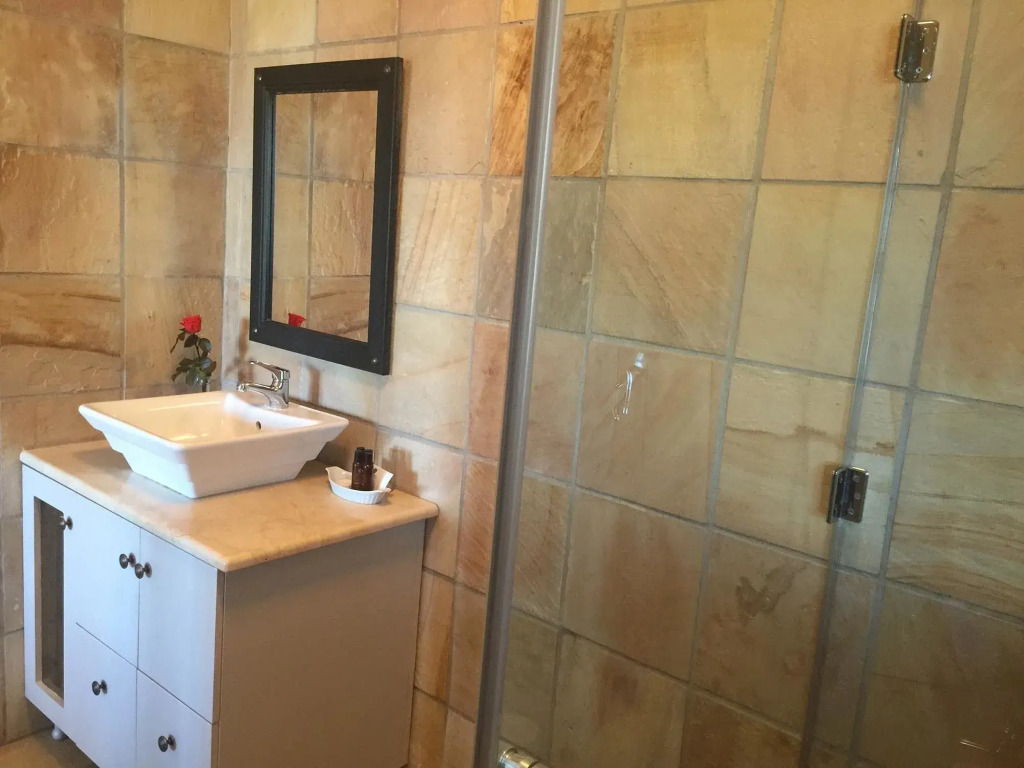 Sea Whisper Guest House
