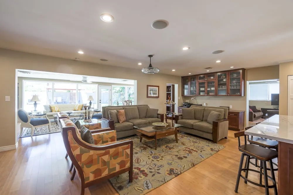 The Ranch - Private Pool / Games / Outdoor Fire pit- 3BD / Huge Office