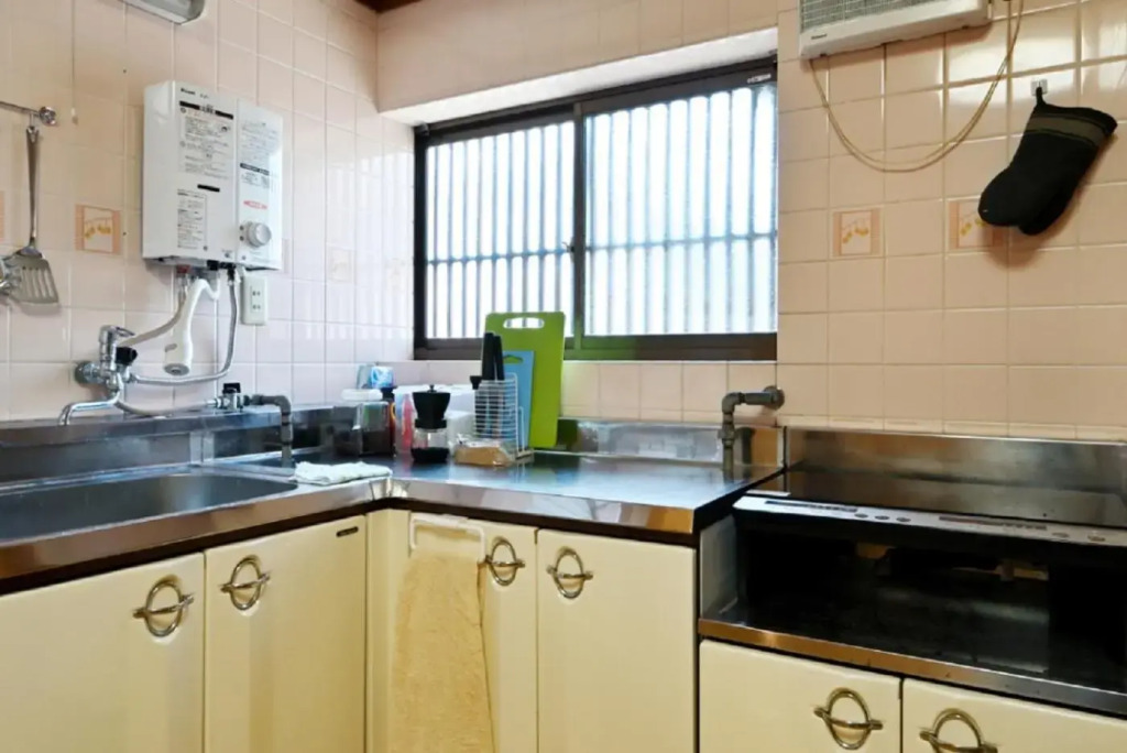 Yuzan apartment Sanjo