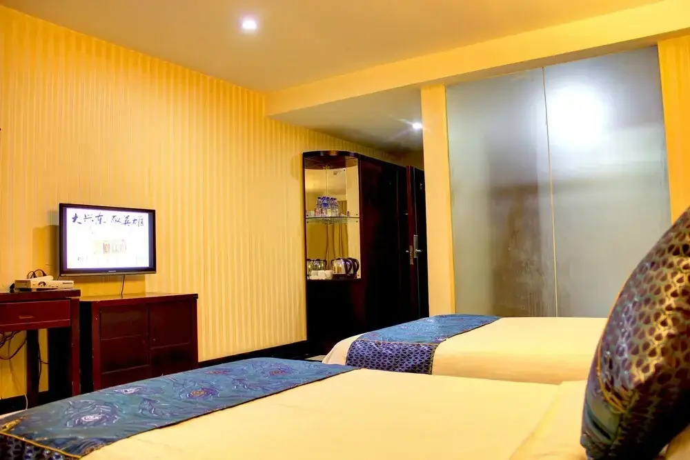 KAIS RDOM Hotel