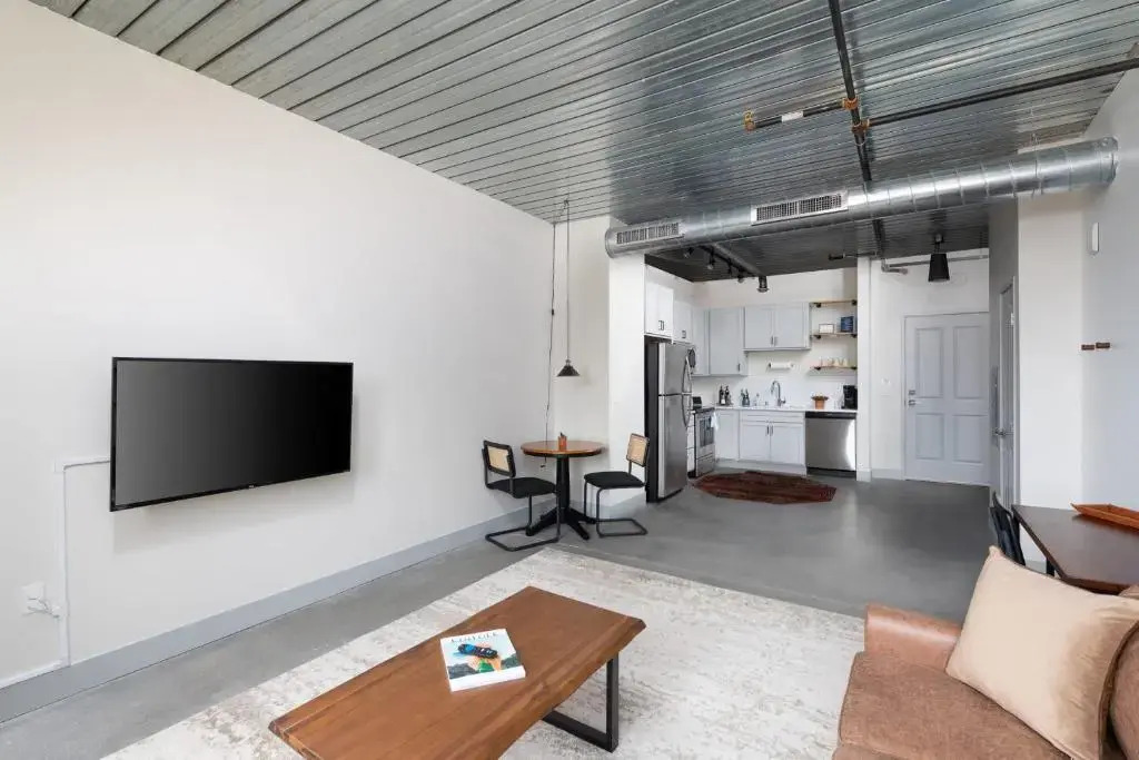 Flexhome Brewery District M1 - FiservGymParking
