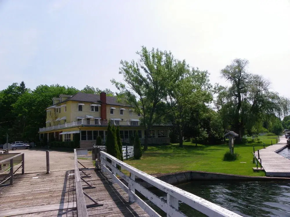 Hotel Kenney Rideau