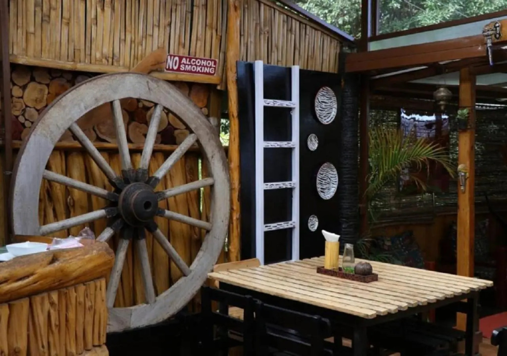 De Rock Jungle Living Resort