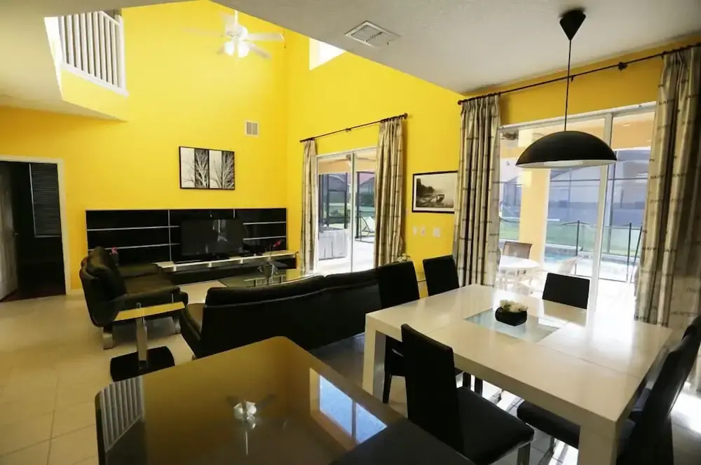 Solana #1 - 7 Bed Villa w/ Private Pool