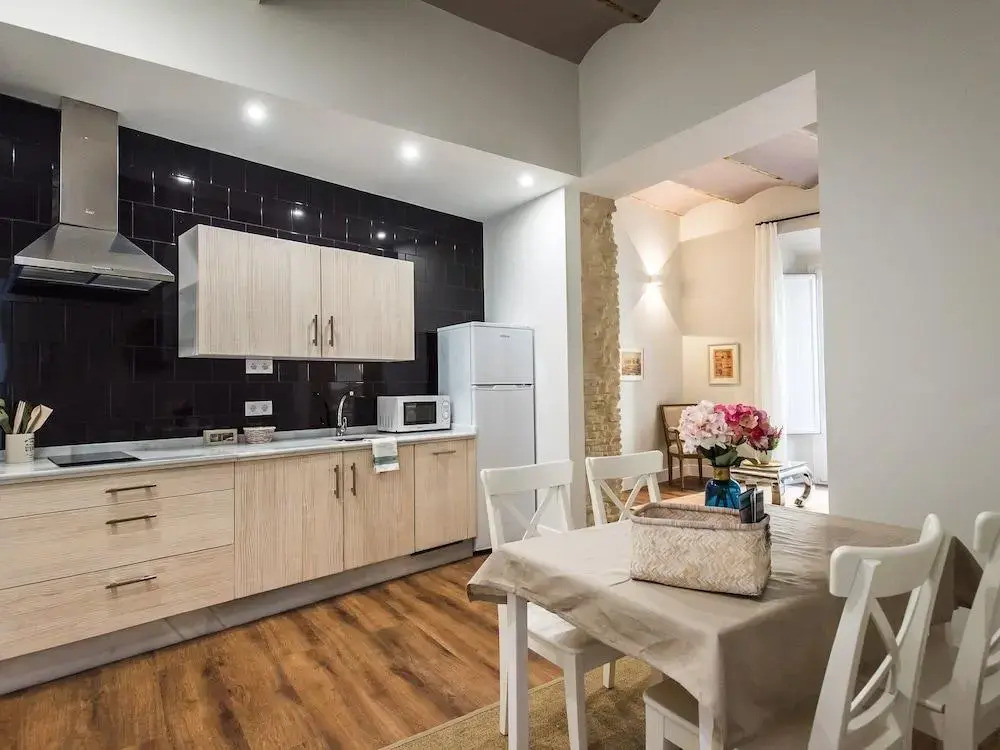 Boutike Apartments