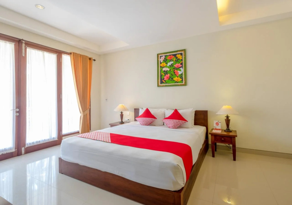 Mascot Beach Hotel