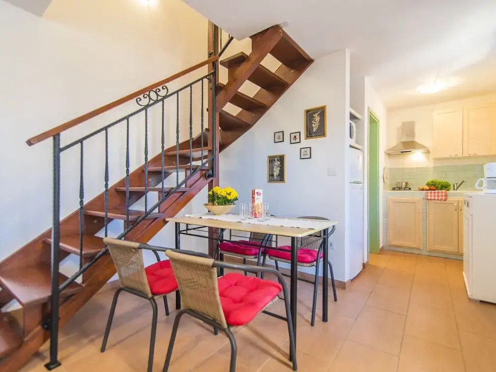 Comfortable Holiday House Gianni for up to 5 Persons