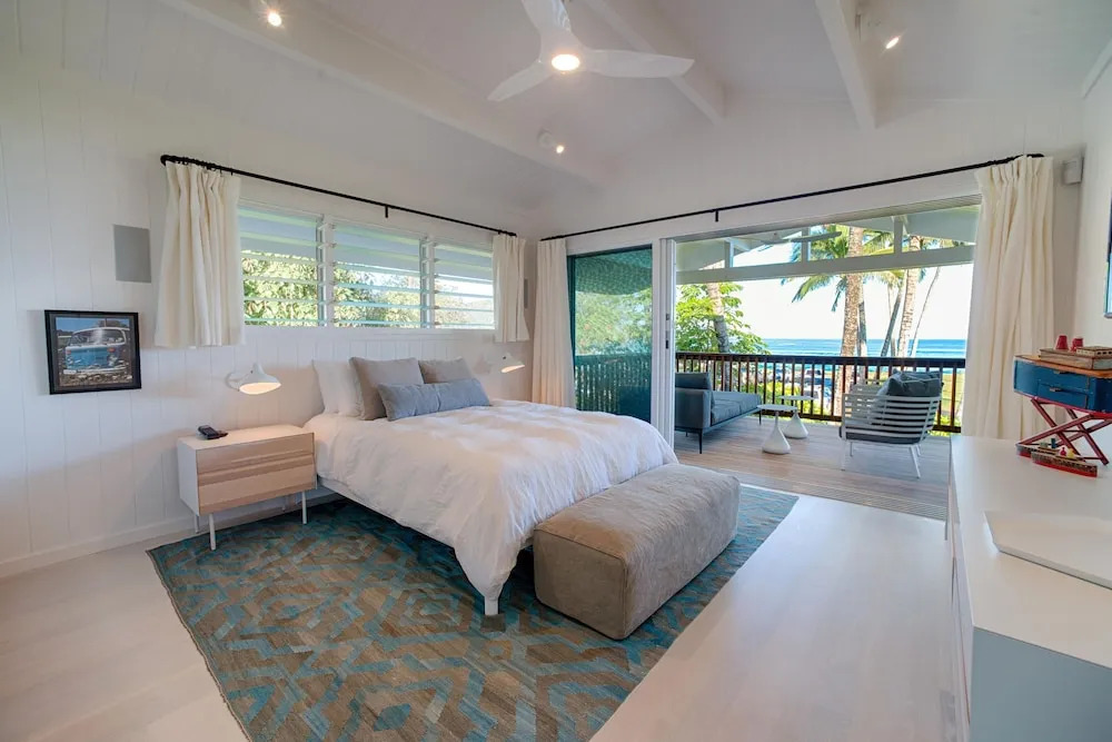 Hanalei Beach House 5 Bedroom Home by RedAwning