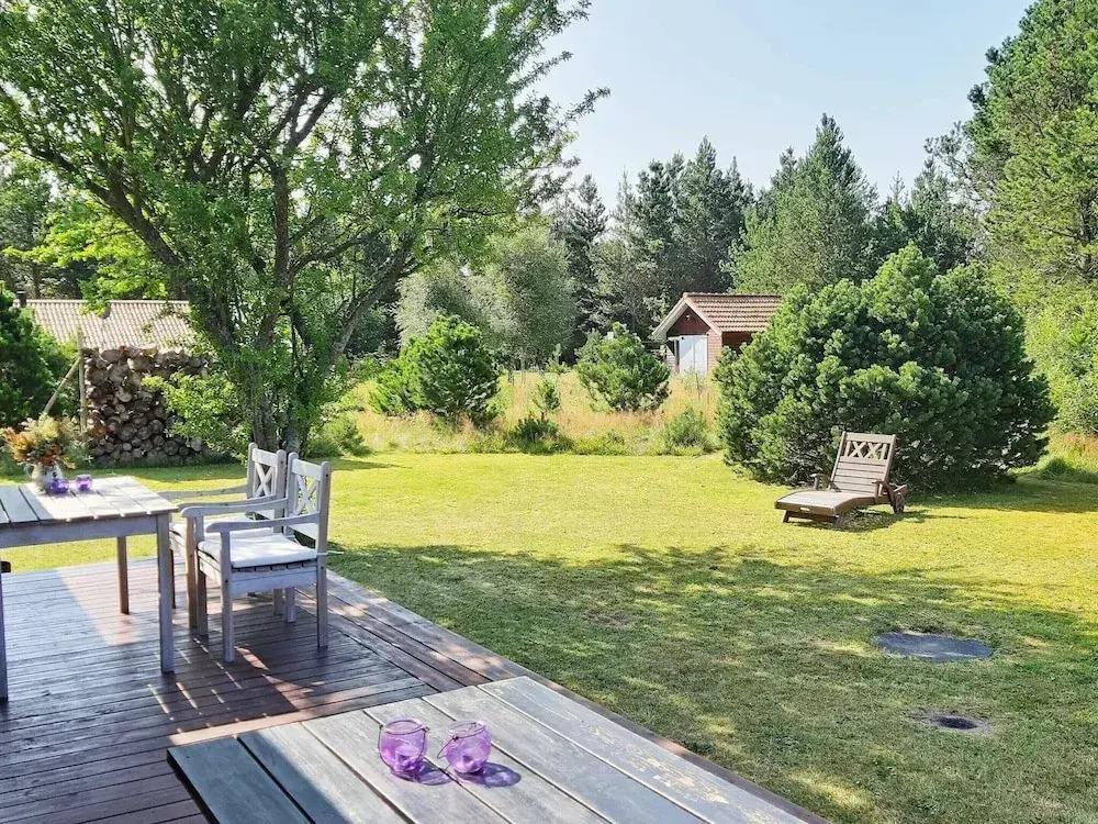 Charming Coastal Retreat-by Traum