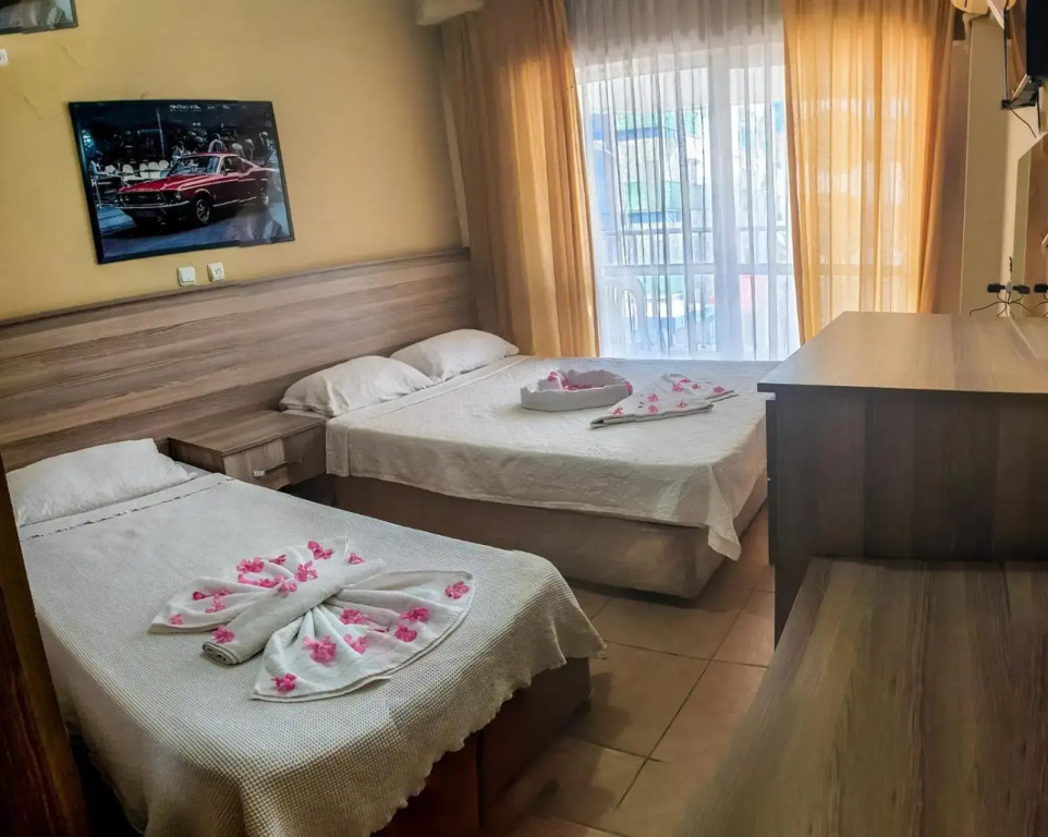 Kartel Hotel